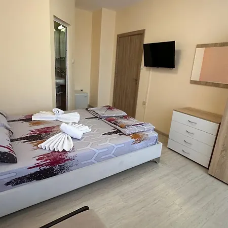 Guest house йоана Ravda